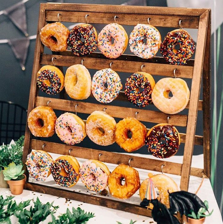25 Wedding Donuts – A fun alternative wedding dessert Ideas