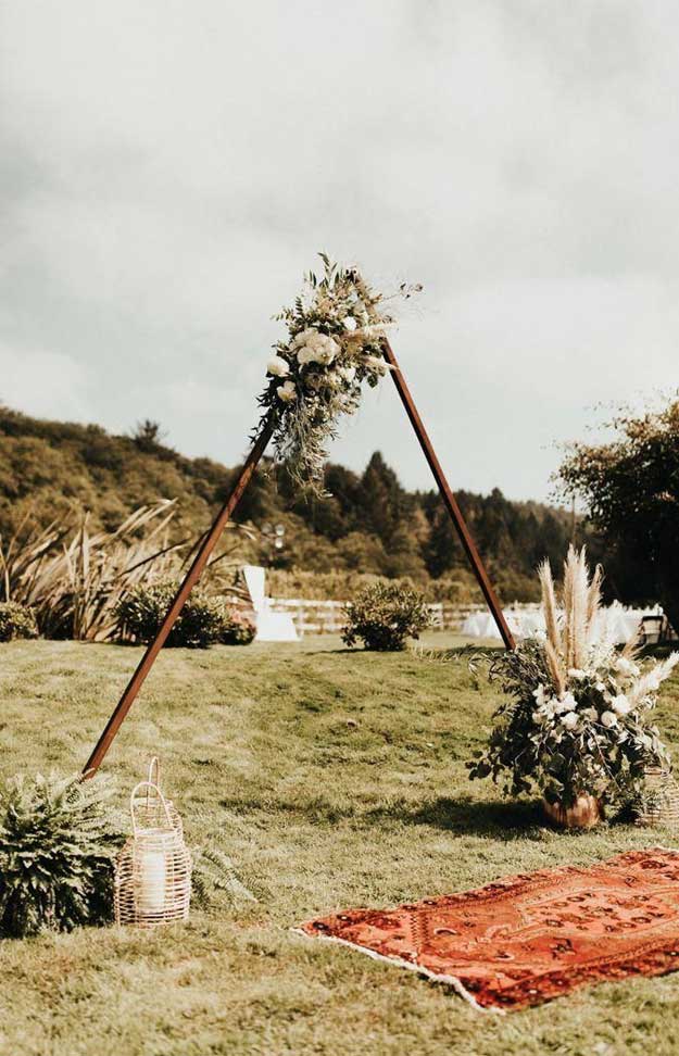 15 creative wedding arch ideas , wedding arch , wedding ceremony decors, wedding arch flowers #weddingarch outdoor wedding arch ideas, indoor wedding arch ideas, cheap wedding arch ideas, beach wedding arch ideas, how to decorate a wedding arch with fabric, church wedding arch ideas