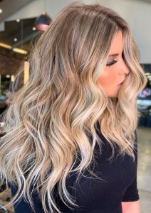 blond balayage highlights, hair color ideas, hair color for over 50s ideas, best hair color 2020, best hair color to look younger, hair color 2019 female, brown hair color, hair color with highlights, brown hair with highlights , balayage hair ideas, balayage root shadow, babylights