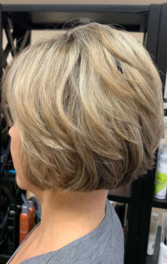Best Layered Hairstyles & Haircuts for 2020 That You ...