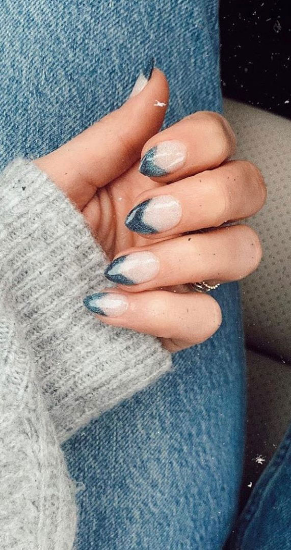 french nails, french manicure, french tip nails, french manicures ideas #frenchnails nail art , nails , nail trends 2020, french nail designs, chrome effect nails, chrome french nails