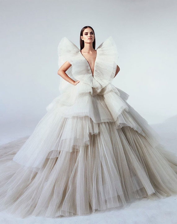 5 Dreamy statement making wedding dresses