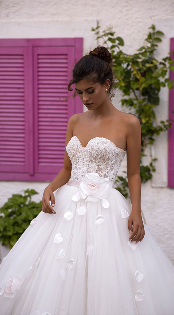 Oksana Mukha Wedding Dresses