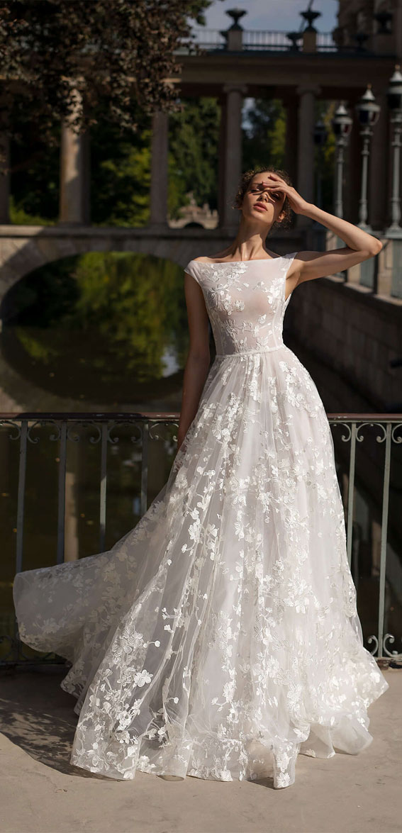 Helena Kolan wedding dress 2020 – Timeless Bridal Collection