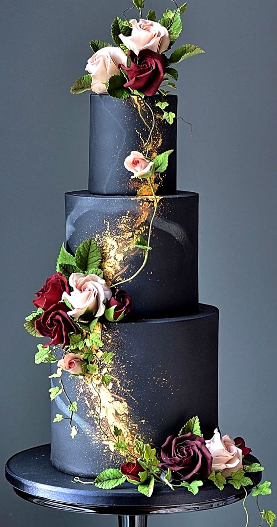 black and gold wedding cake , black and gold marble wedding cake , black wedding cake
