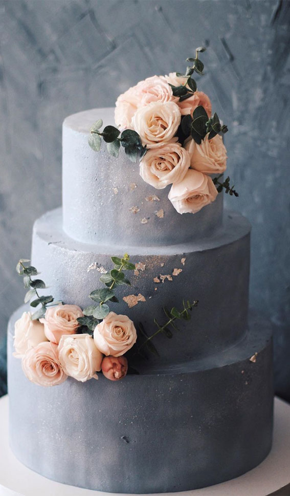7 Concrete Wedding Cakes