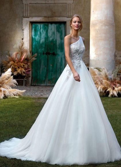 These Gorgeous Wedding dresses will make you swoon | Wedding Gown