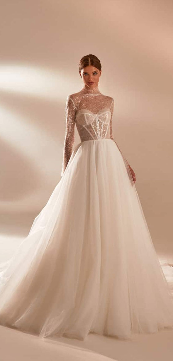 simple wedding dress, long sleeve wedding dress, elegant wedding dress