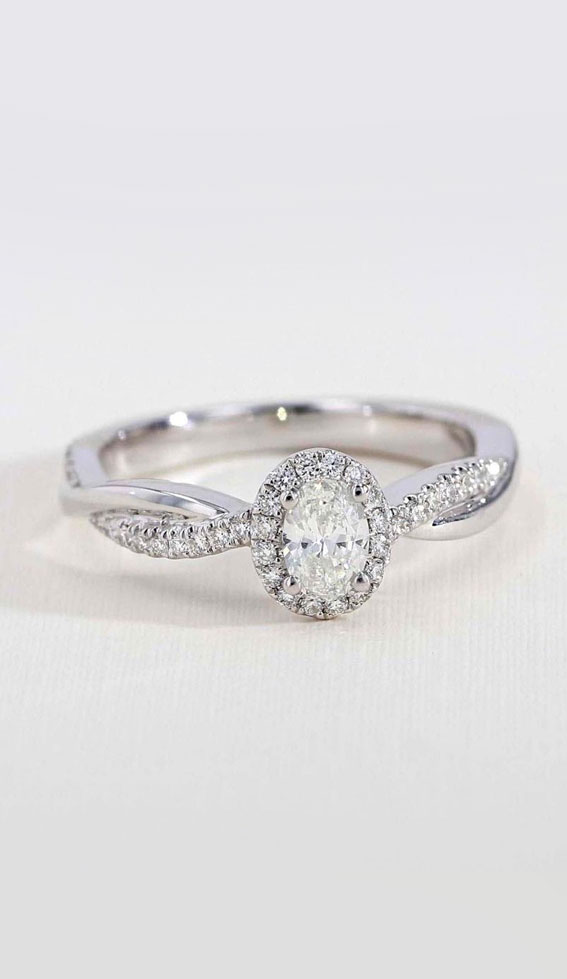 engagement ring, cushion cut engagement ring, engagement rings 2022