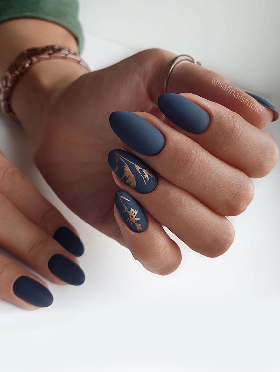 dark nails, navy blue and gold nails, gold leaf on navy blue nails, navy blue nail polish, matte navy blue nails