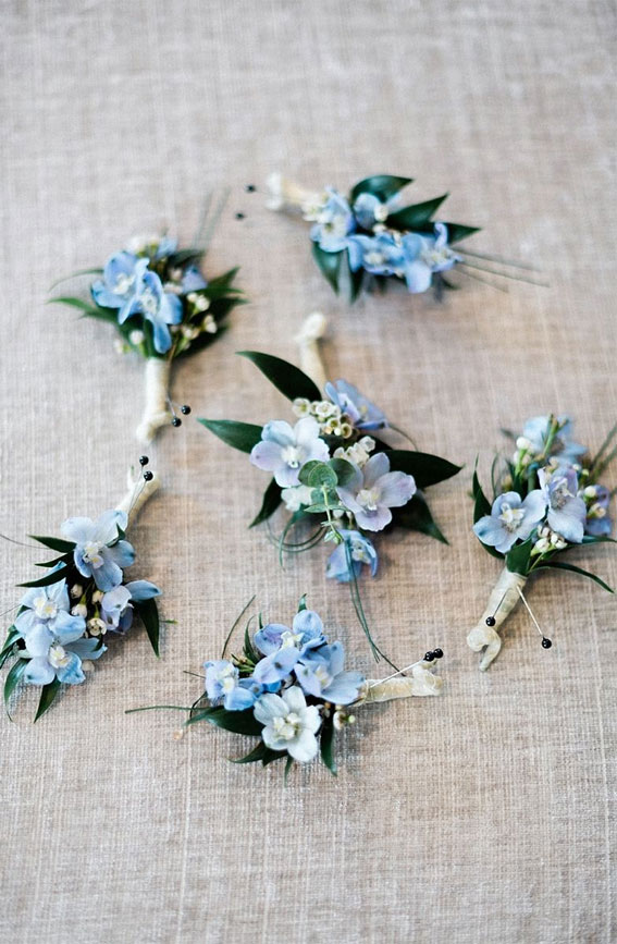 blue boutonnieres, blue wedding , blue wedding ideas 
