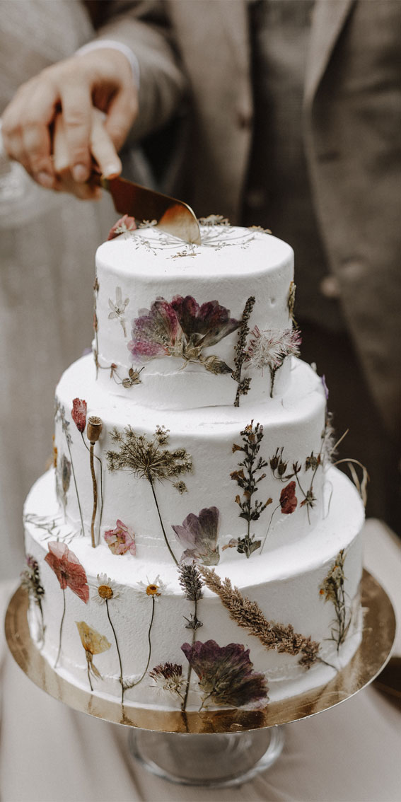 pressed flower wedding cake, dried edible flowers wedding cake, dried flowers on wedding cake