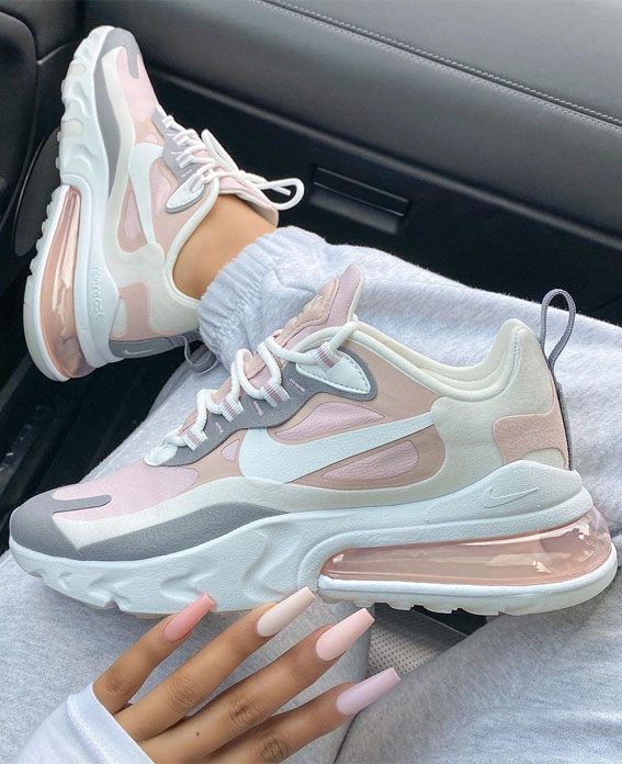 blush pink coffin nails, ombre pink nails, white sneakers, white nike air force one, nike air force one