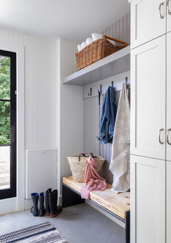 10 Best Mudroom Design Ideas To Enhance Your Home