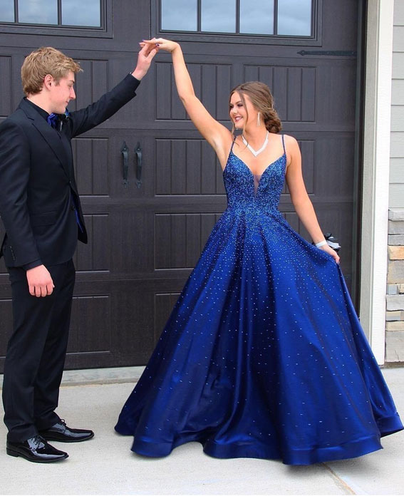 15 Blue Prom Dresses That are Dazzling & Fashionable : Shimmery