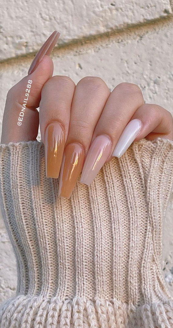 different color nails each finger, neutral coffin nails, november nails, nail art ideas, thankgiving nails, november nails 2021, autumn nails 2021, fall nail art ideas, autumn nail designs