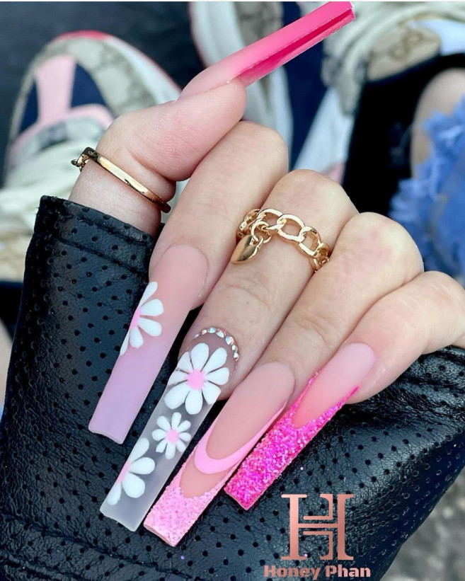30 Cute Ways To Wear Pastel Nails : Shades of Pink Extra Long Nails