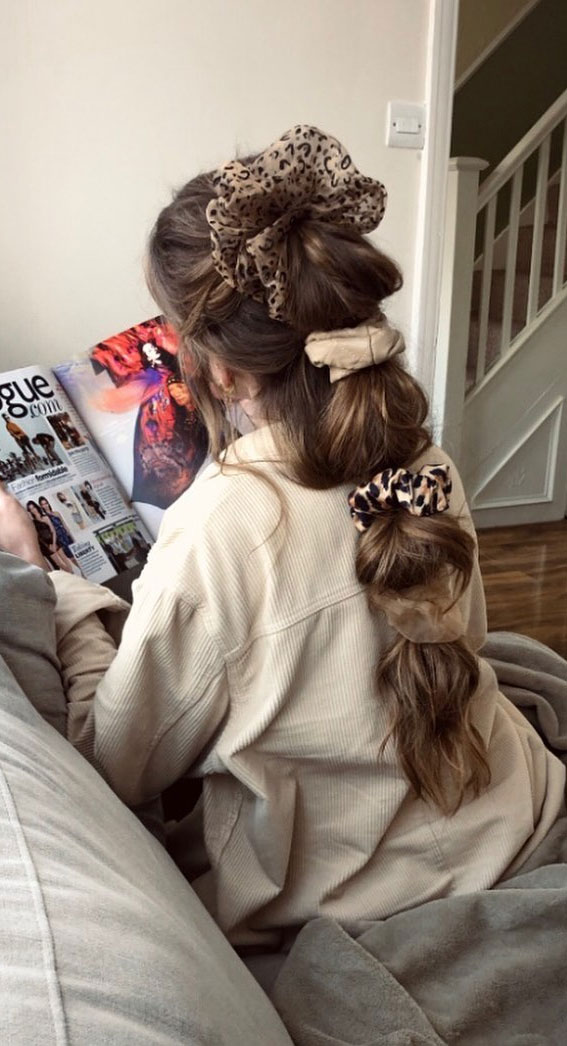 messy bubble braid with scrunchies, bubble braid, cute hairstyles 2022