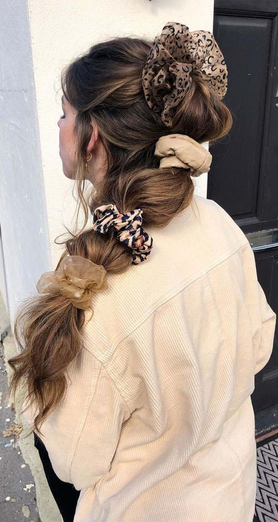 messy bubble braid with scrunchies, bubble braid, cute hairstyles 2022
