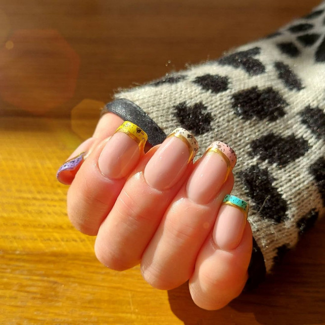 30 Cute Easter Nail Designs 2022 : Speckled Egg French Tips