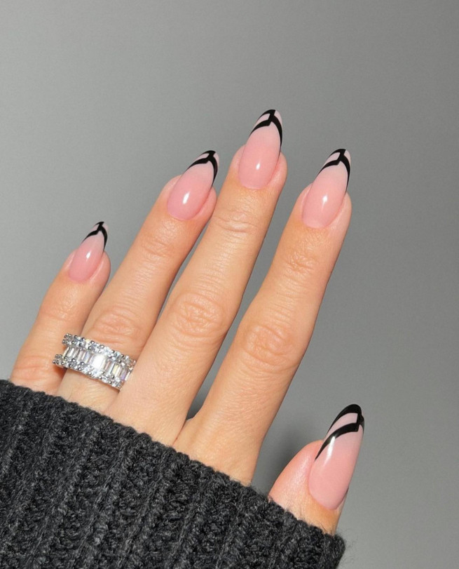 40 The Chicest Nail Art That You Need To Try Out : Abstract Black French Nail Art