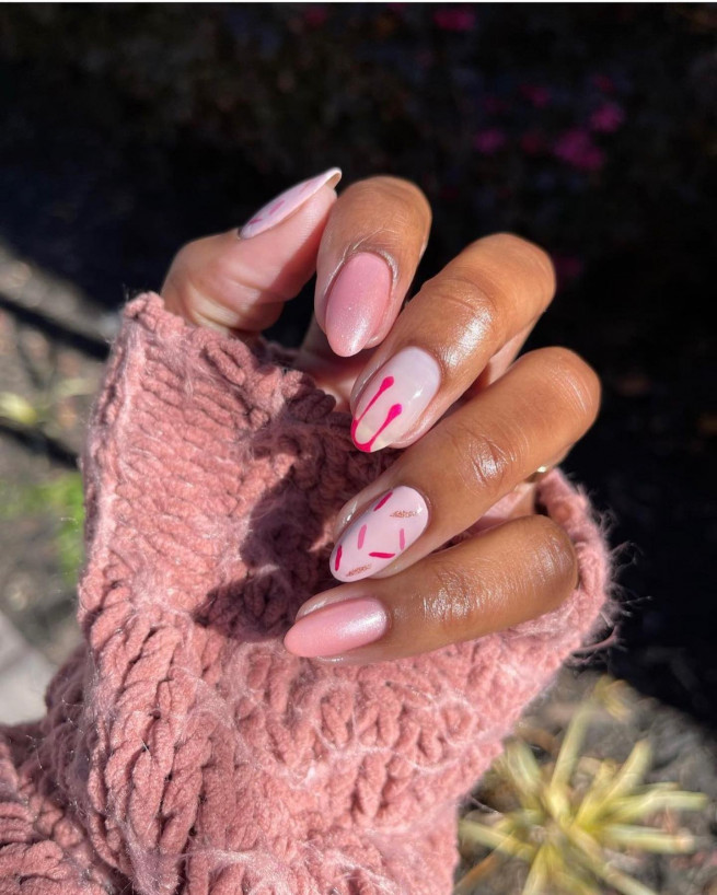 50 Trendy Pink Nails That’re Perfect For Spring : Pink Drip, Sprinkle Pink Nails