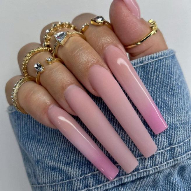 50 Trendy Pink Nails That’re Perfect For Spring : Glossy Ombre pink & Matte Extra Long Nails