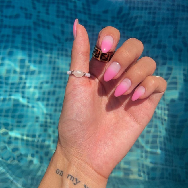 50 Trendy Pink Nails That’re Perfect For Spring : Ombre Pink Tip Almond Nails