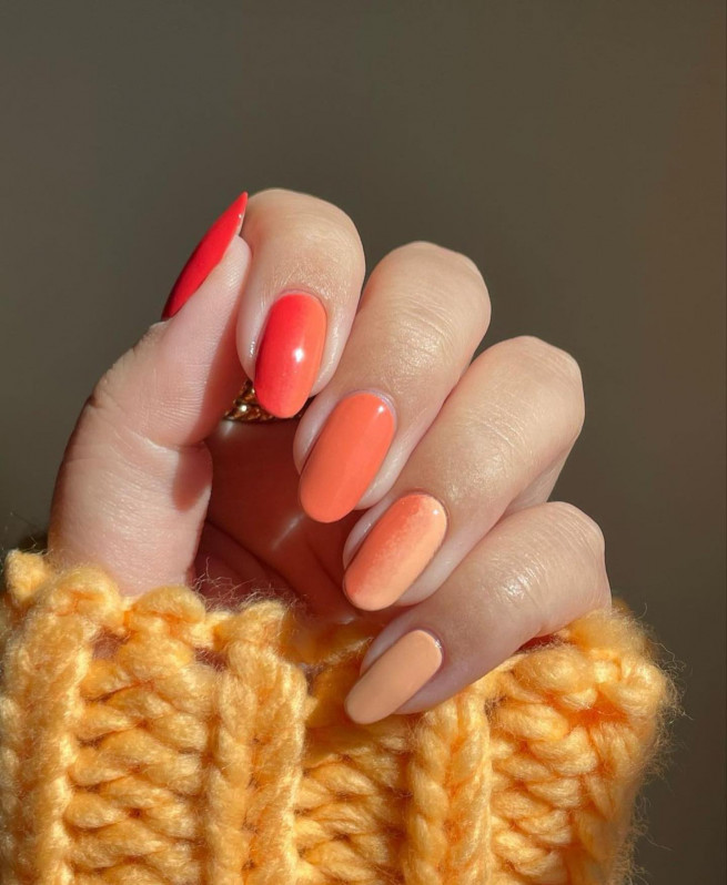 40 Cutest Summer Nail Designs in 2022 : Orange Ombre Nail Art