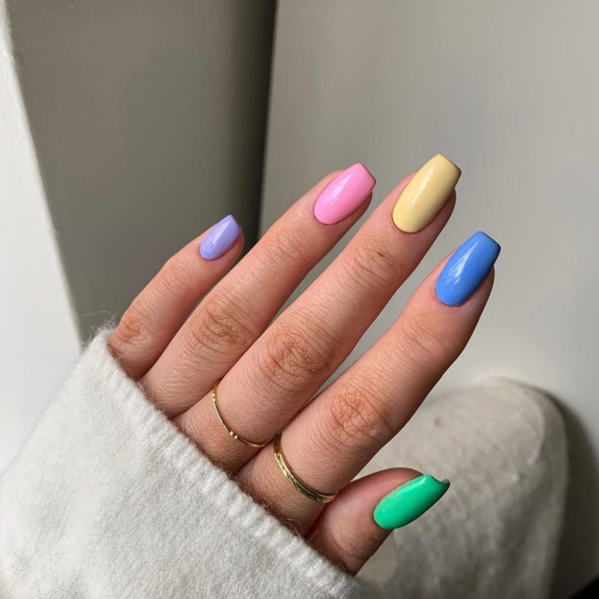 Easter color nails
