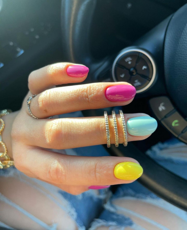 40 Cutest Summer Nail Designs in 2022 : Bright Summer Nail Colours