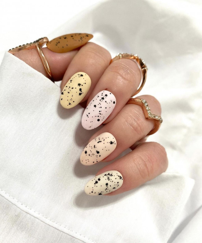 easter nails, easter nails 2022, easter nail art designs, speckled egg nail art designs, easter french nails, eggshell nail art designs, french manicure easter, spring nails 2022