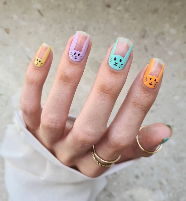 40 The Most Beautiful Easter Nails : Pastel Bunny Clear Base Nail Art