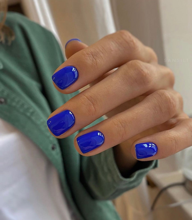 Elegant and Stylish: 9 Blue Nails Ideas You Must Try Out