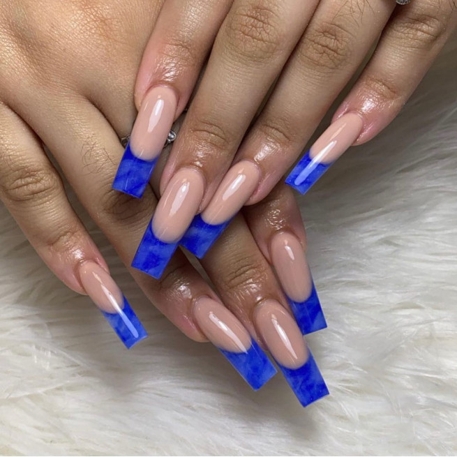 40 Gorgeous Royal Blue Nail Designs : Light Marble French Nail Art