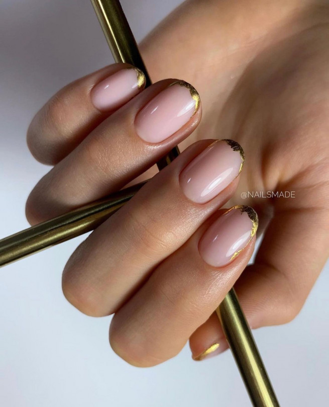 50 Best Wedding Day Nails for Every Style : Gold Undone French Nail Art