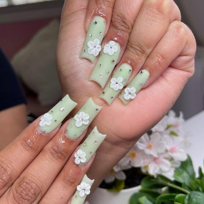 40 Cute Acrylic Nails To Wear This Spring : Soft Green Nail Art with 3D Flowers