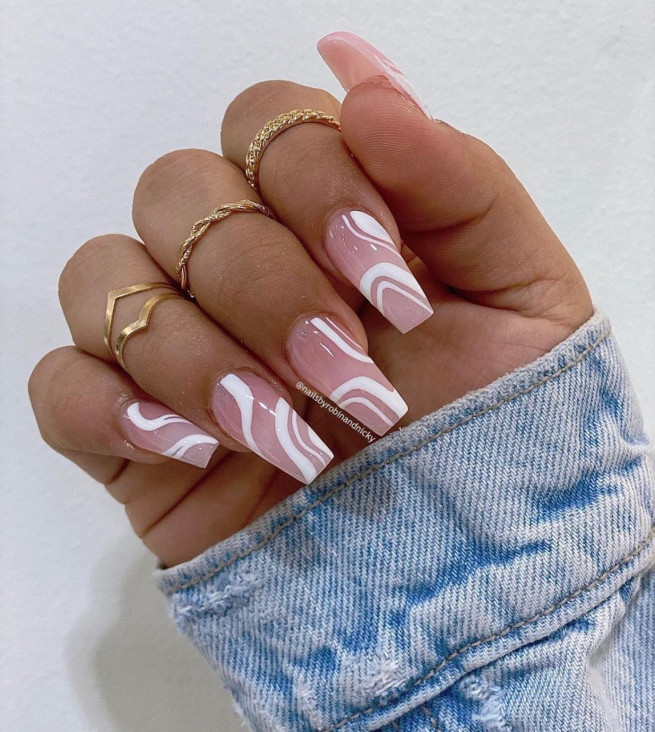 35 Nude Nails with White Details : White Swirly Acrylic Nails