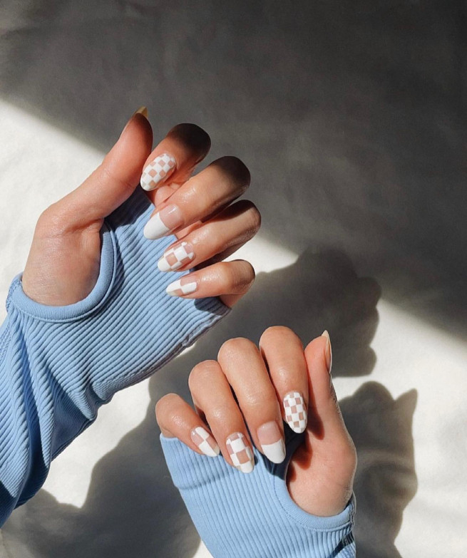 35 Nude Nails with White Details : White Checkered Board Nails