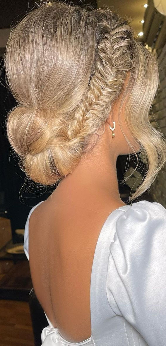 35 Best Prom Hairstyles for 2022 : Fishtail Braid + Updo