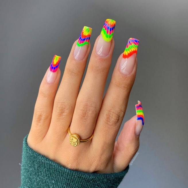 30+ Best Pride Nail Ideas That’ll Brighten Your Outfits : Tie-Dye Rainbow Tip Tapered Nails