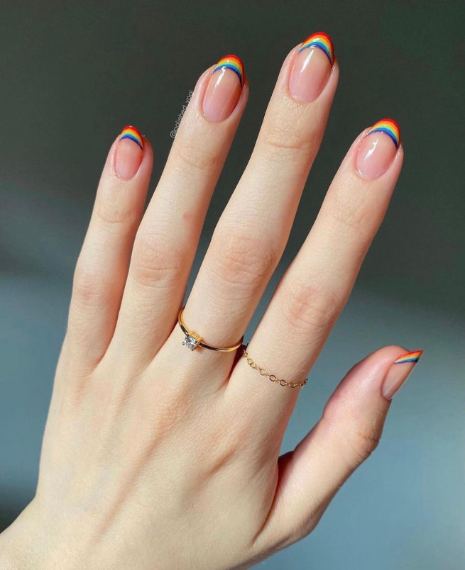30+ Best Pride Nail Ideas That’ll Brighten Your Outfits : Simple Rainbow Tip Nails