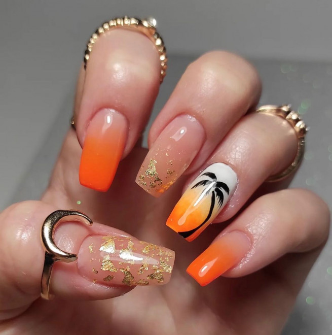 50 Cute Summer Nails 2022 : Ombre Orange Tropical Vibe Nails