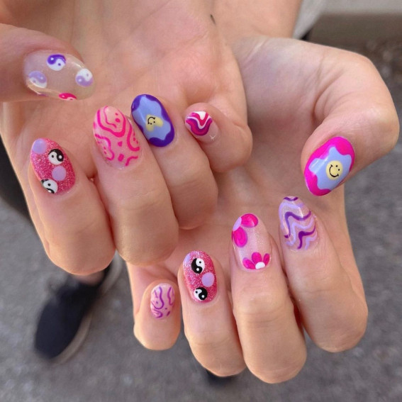 40 Best Summer Nails You’ll Look Forward To Trying : Groovy Mix and Match Nails