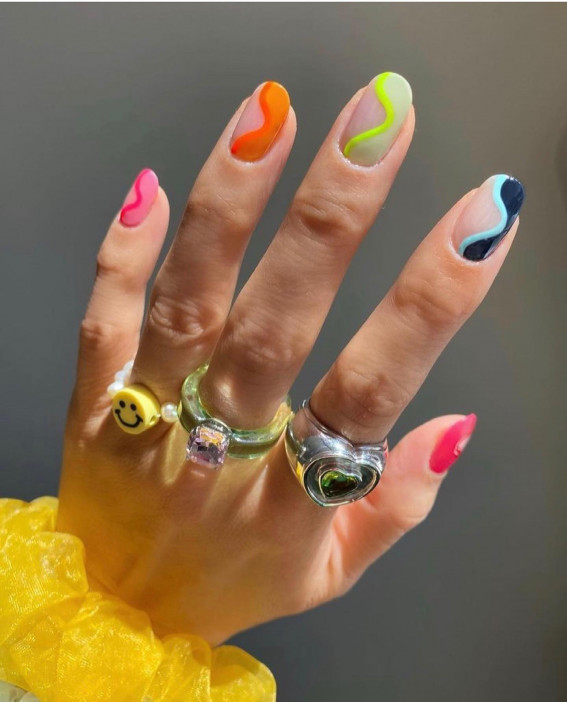 40 Best Summer Nails You’ll Look Forward To Trying : Bright Colour Abstract Short Nails