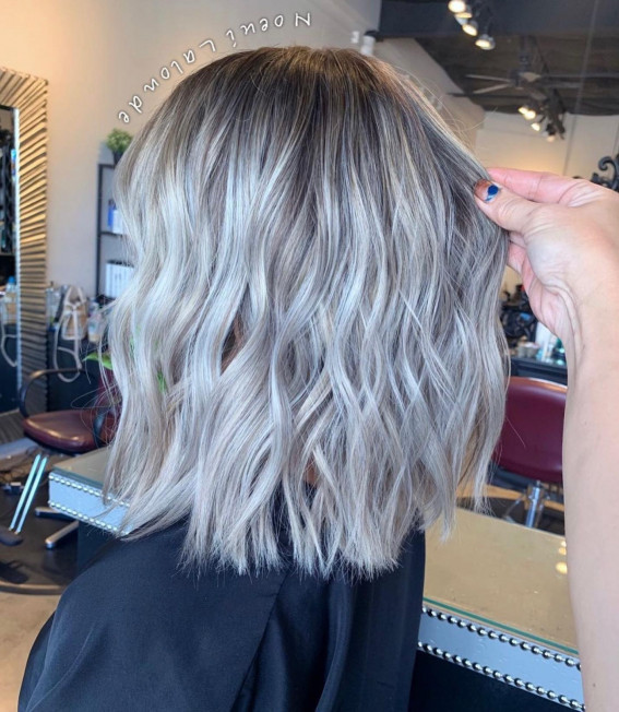 32 Trendy Ash Blonde Colour Ideas : Textured Lob Haircut