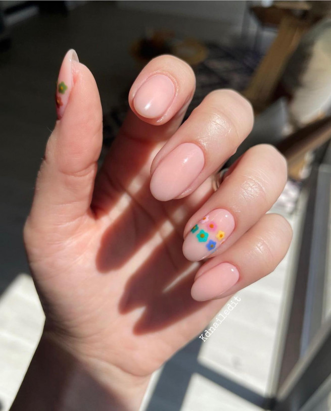 50 Cute Summer Nails 2022 : Simple Nude Nails with Colorful Flower Accents