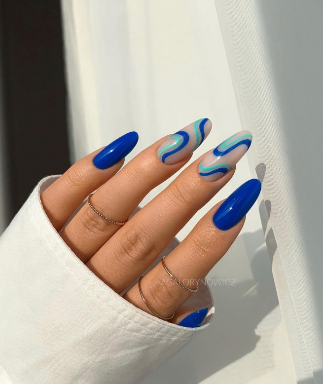 50 Cute Summer Nails 2022 : Aqua and Royal Blue Wavy Nails