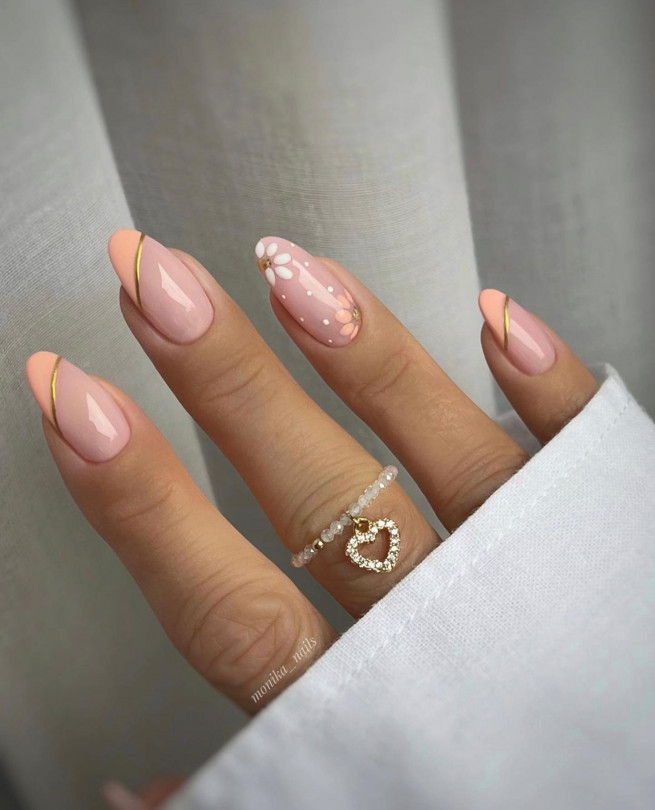 50 Cute Summer Nails 2022 : Peach Side French Tip Nails + Flower