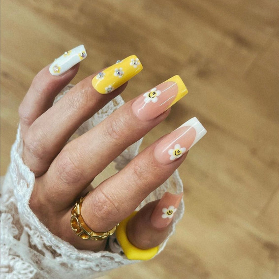 40 Best Summer Nails You’ll Look Forward To Trying : Yellow and White Nails Design